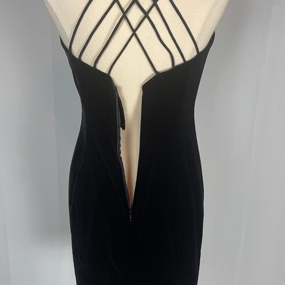 Vintage Cocktail Dress Size 10 Black Velvet Short Mini Strappy Party 90s Y2K - Picture 9 of 16